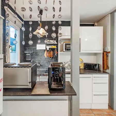 Lovely In With Kitchenette